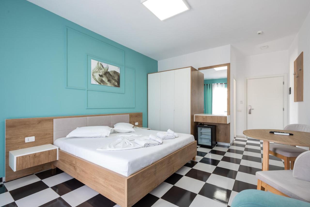 Compas Boutique Hotel Golem  Eksteriør bilde