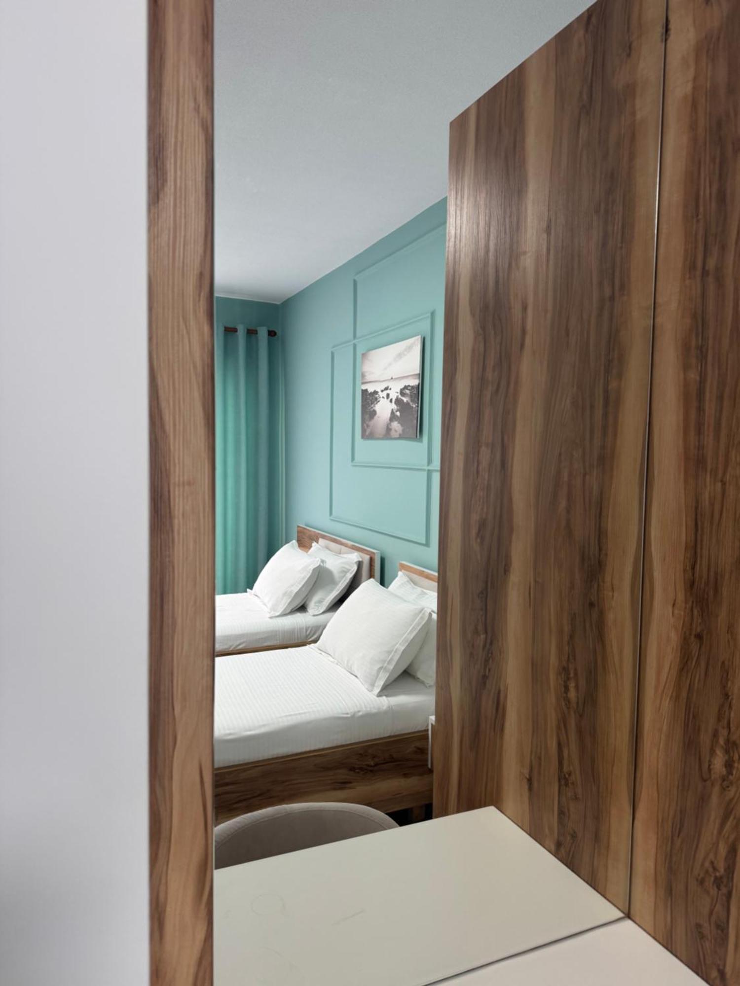 Compas Boutique Hotel Golem  Eksteriør bilde
