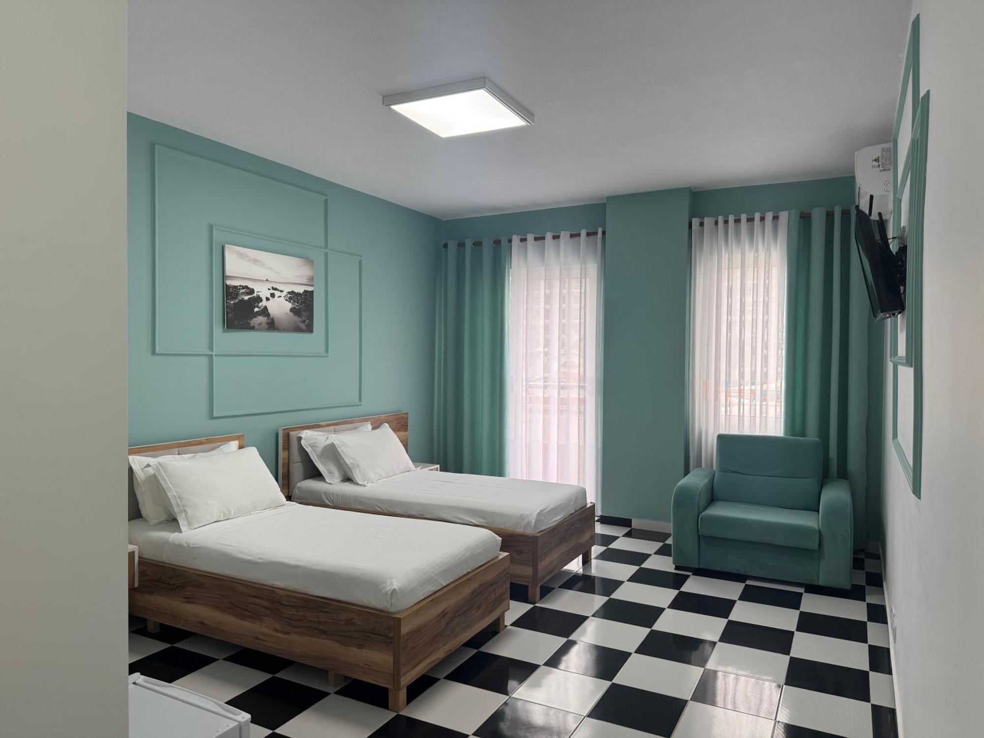 Compas Boutique Hotel Golem  Eksteriør bilde